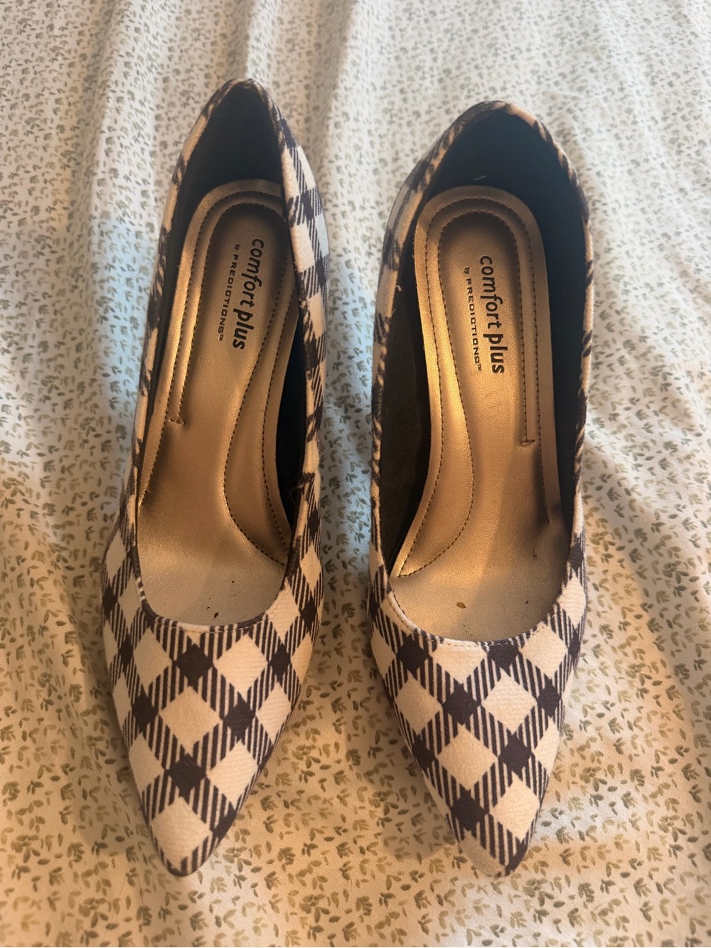comfort plus by Predictions Black and Cream Plaid Pointed Pumps